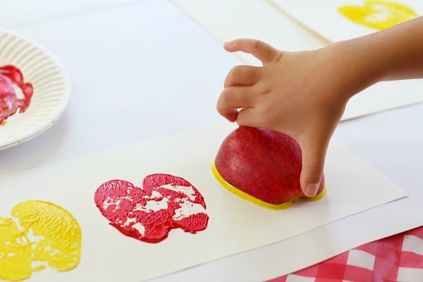 15 Preschool Apple Activities for Play and Learning