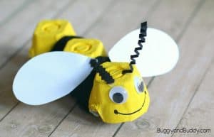 Yarn-Wrapped Egg Carton Bee Craft for Kids
