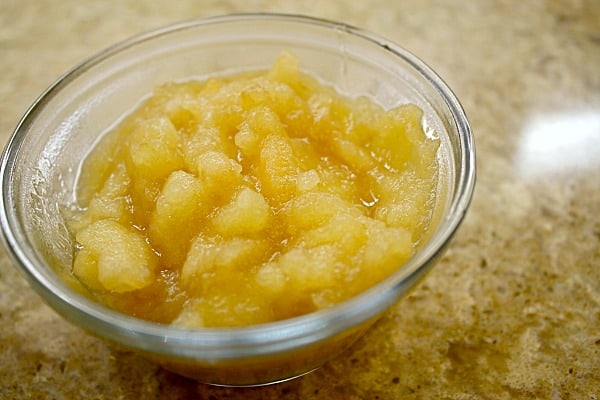 Recipe: Crockpot Sugar-Free Applesauce