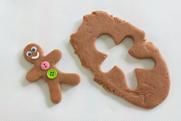 Winter Sensory Play: Homemade Gingerbread Playdough