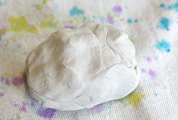 using clay to make a sea turtle