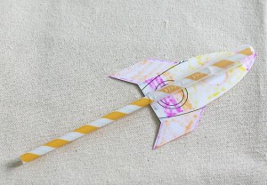 STEM for Kids: Straw Rockets (with Free Rocket Template) - Buggy and Buddy