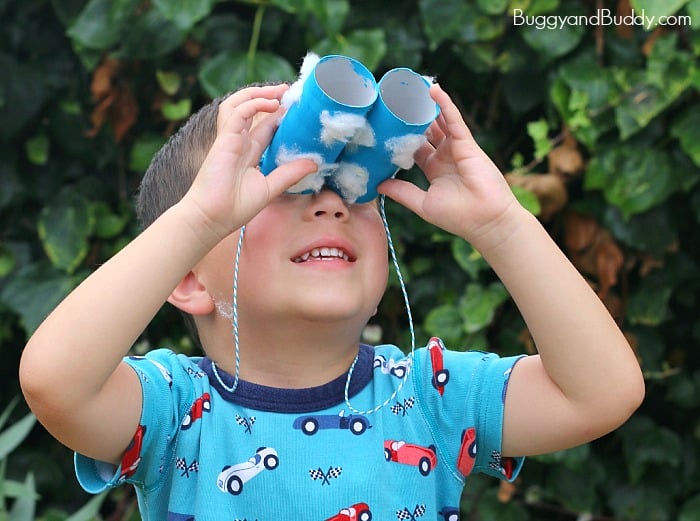 Weather for Kids: Observe Clouds with this Cloud-Themed Toilet Paper Roll Binoculars Craft ~ BuggyandBuddy.com