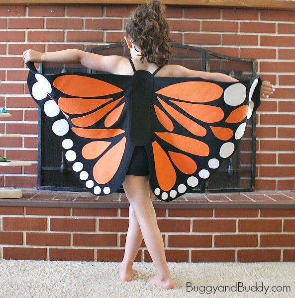 DIY Felt Butterfly Wings- Easy tutorial for homemade butterfly wings (perfect for Halloween or pretend play) ~ BuggyandBuddy.com