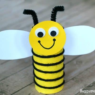Cardboard Tube Bee Craft for Kids Using Yarn