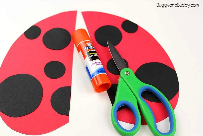 create two wings for your ladybug puppet